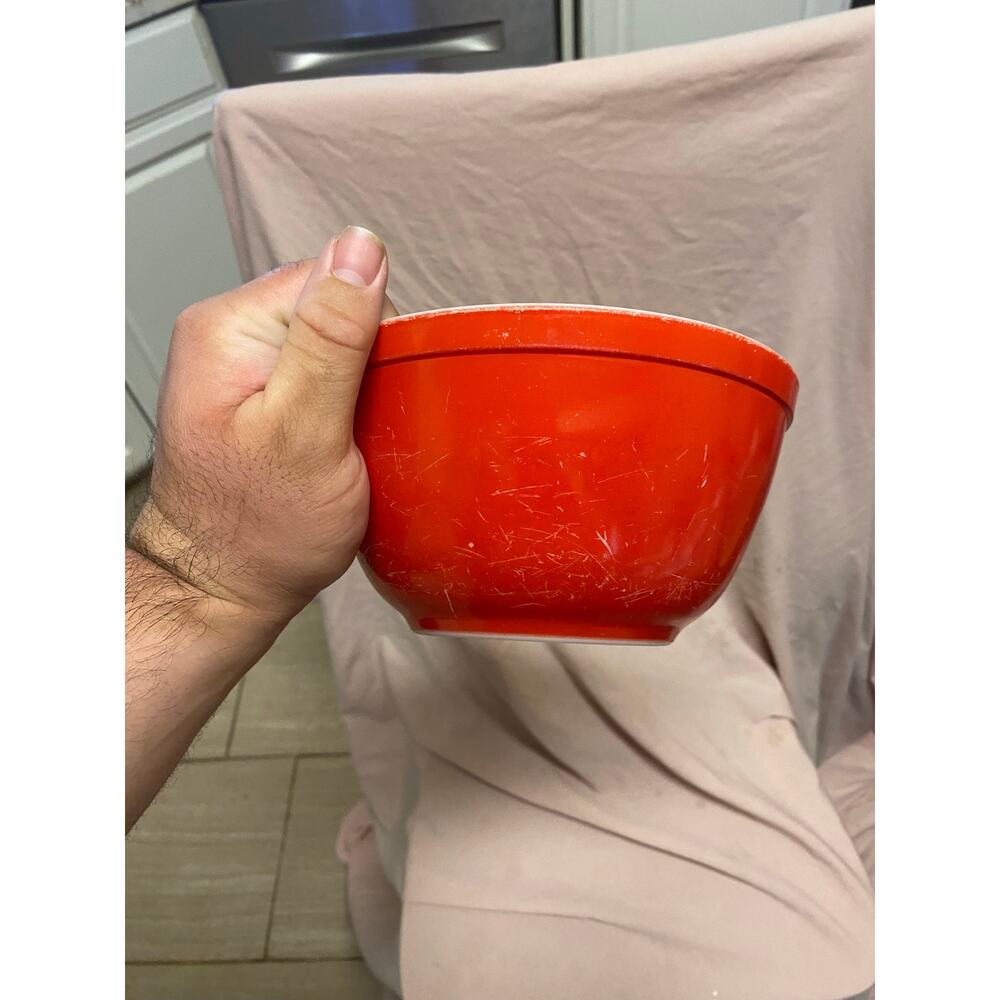 Vintage MCM Pyrex Primary Color Mixing Bowl 1.5 qt Model 402 Red